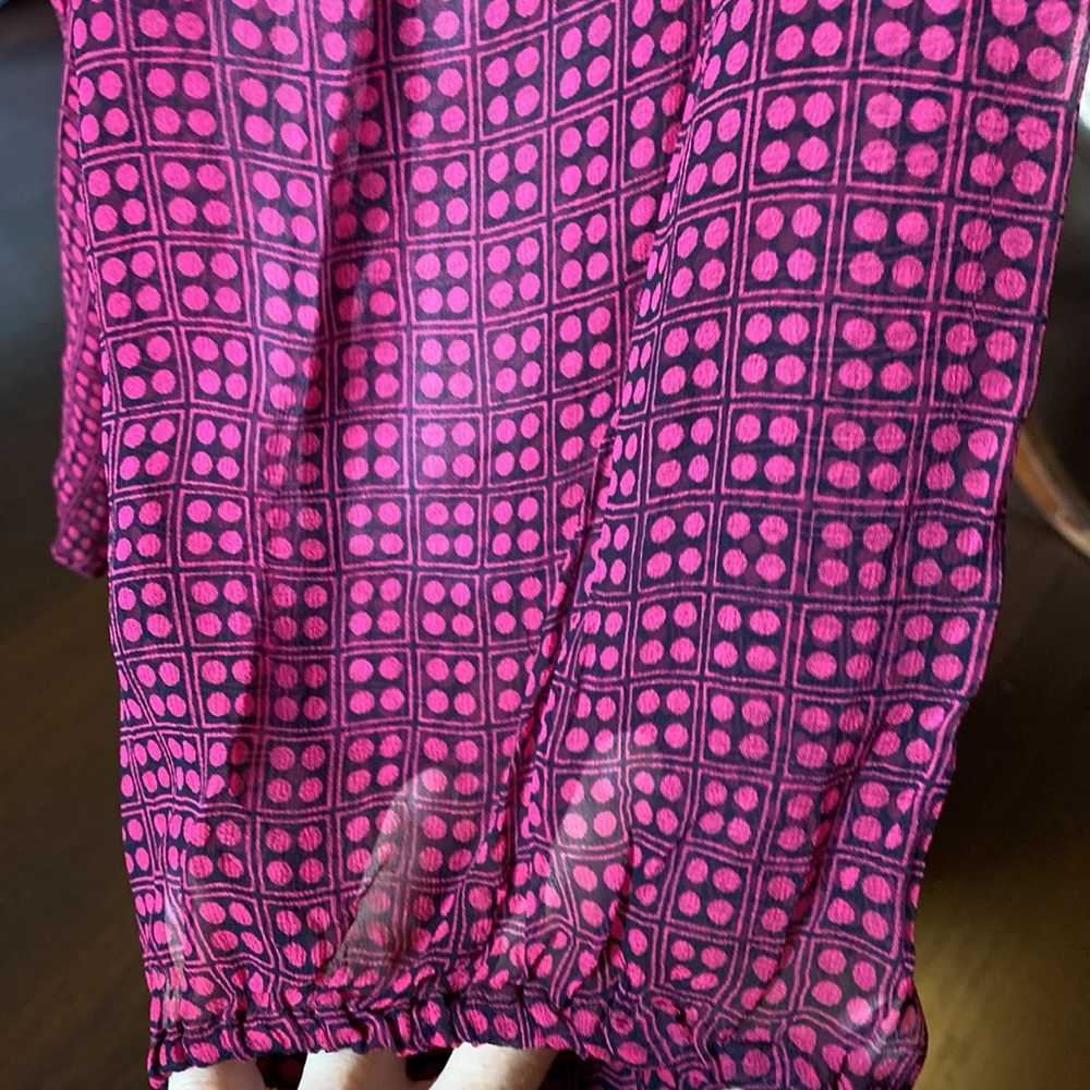 CHICOS (?) vibrant and sheer top with mandarin collar. No tags - believe size XL - Picture 7 of 7